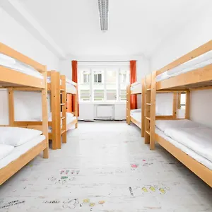 Hostel Benedikt Center 
